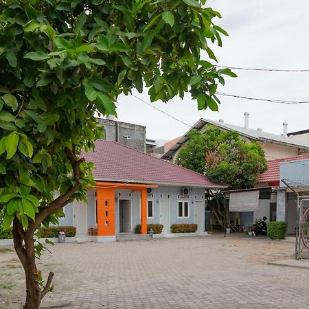 RedDoorz Syariah @ Panglima Polem Aceh Hotel Banda Aceh Bagian luar foto