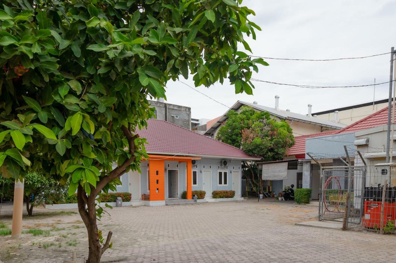 RedDoorz Syariah @ Panglima Polem Aceh Hotel Banda Aceh Bagian luar foto