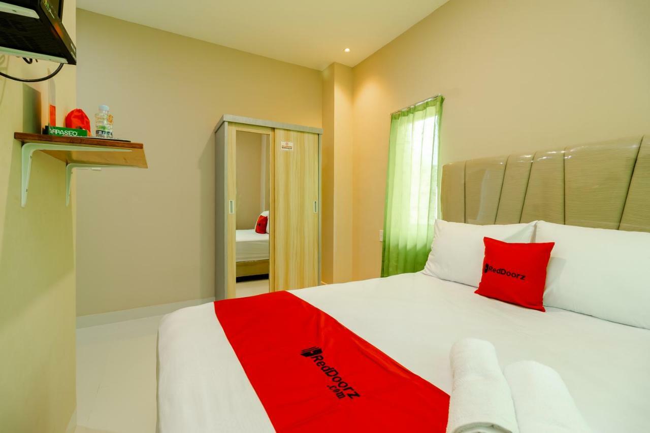 RedDoorz Syariah @ Panglima Polem Aceh Hotel Banda Aceh Bagian luar foto